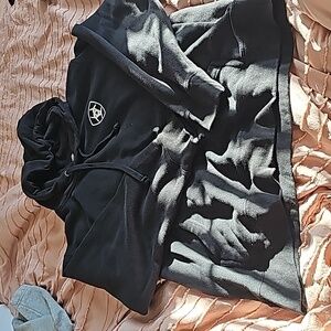 ARIAT MEN'S SHIELD MEXICO HOODED SWEATSHIRT